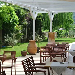 Milies Aparthotel