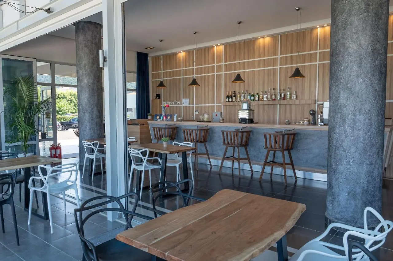 Fani Luxury Boutique Apartment Stavros